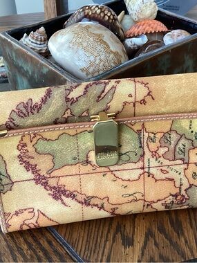 Alviero Martini Tan Leather Wallet with Green Stitching